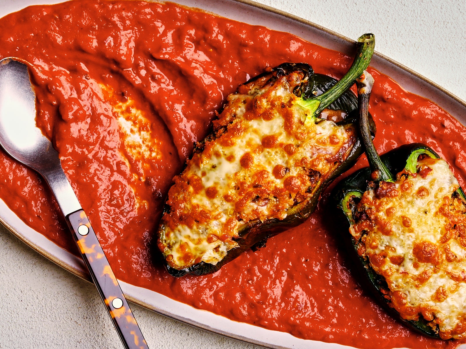 This 3-Ingredient Tomato Sauce Is Spicy, Creamy Perfection